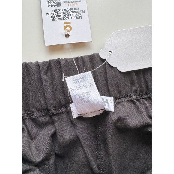 NWT WORTH x GOODWILL Repurposed Picnic Black Blanket Stitch Shorts, Size XL - Picture 11 of 14